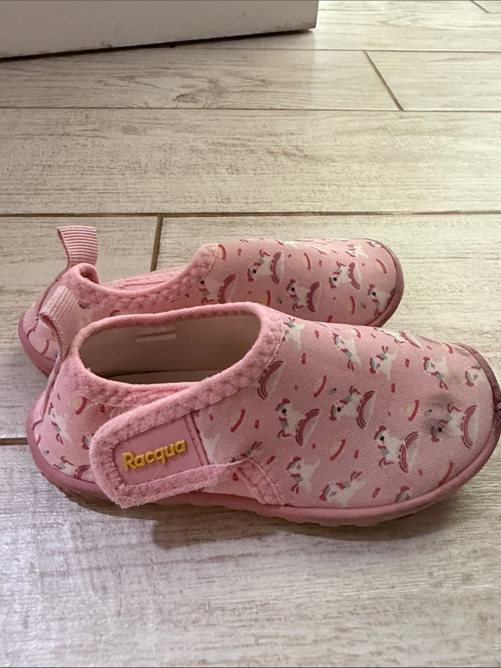 Water shoes Pink Unicorn Slip-On 8.5C